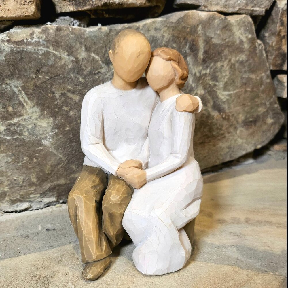 Willow Tree "Anniversary" Perfect Condition, In box since date of purchase